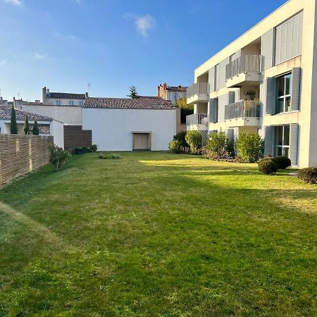 ラ・ロシェルLes Jardins Du Carmel - Coeur De Villeアパートメント エクステリア 写真
